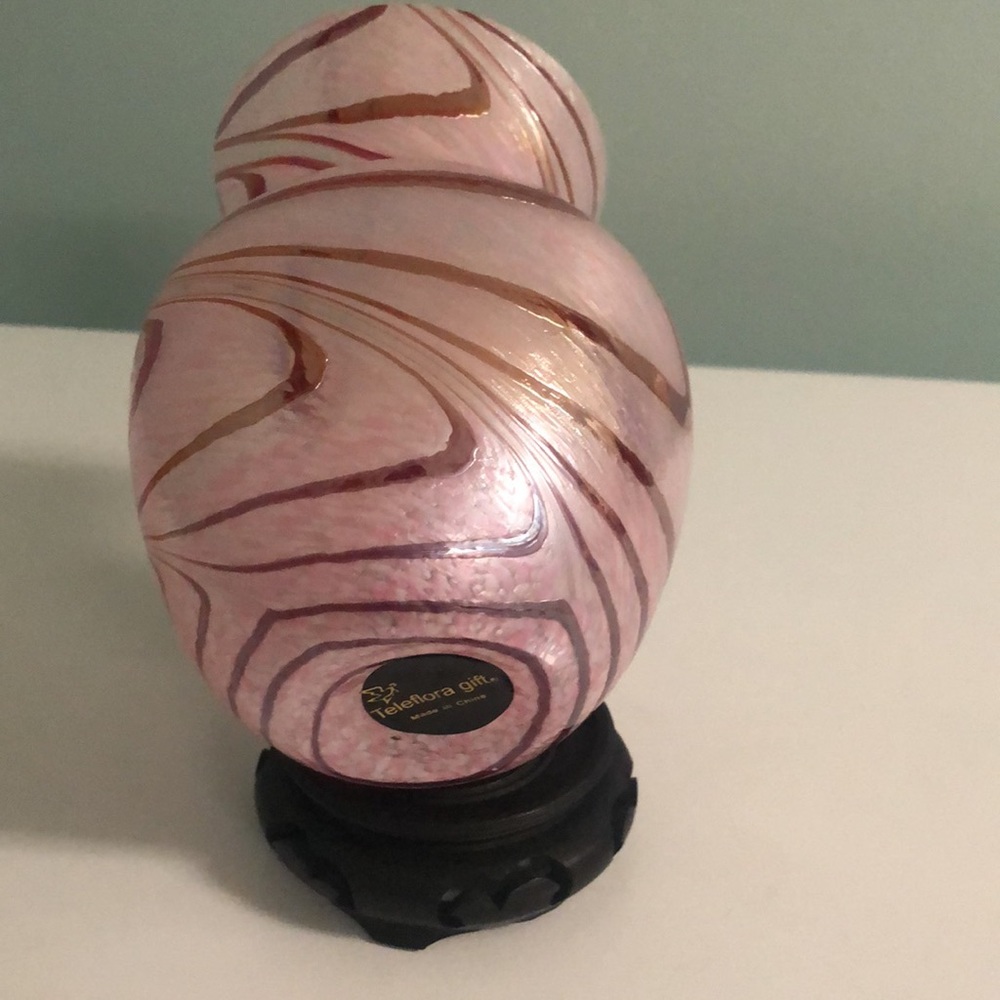 Glass Vase - Picture 4 of 4